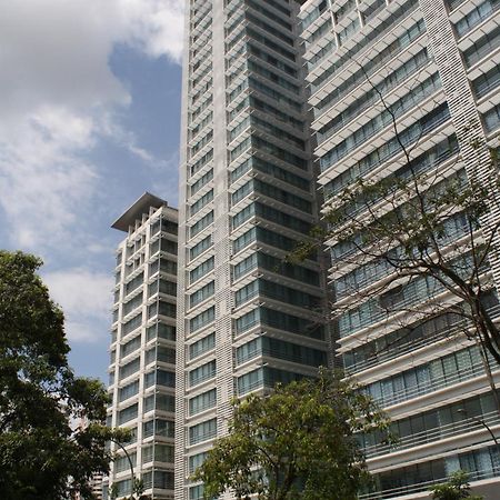 Parkroyal Serviced Suites Kuala Lumpur Exteriér fotografie The building of the National University of Singapore
